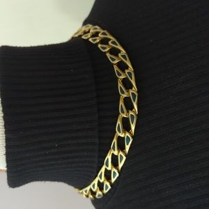 Black & gold plated necklace